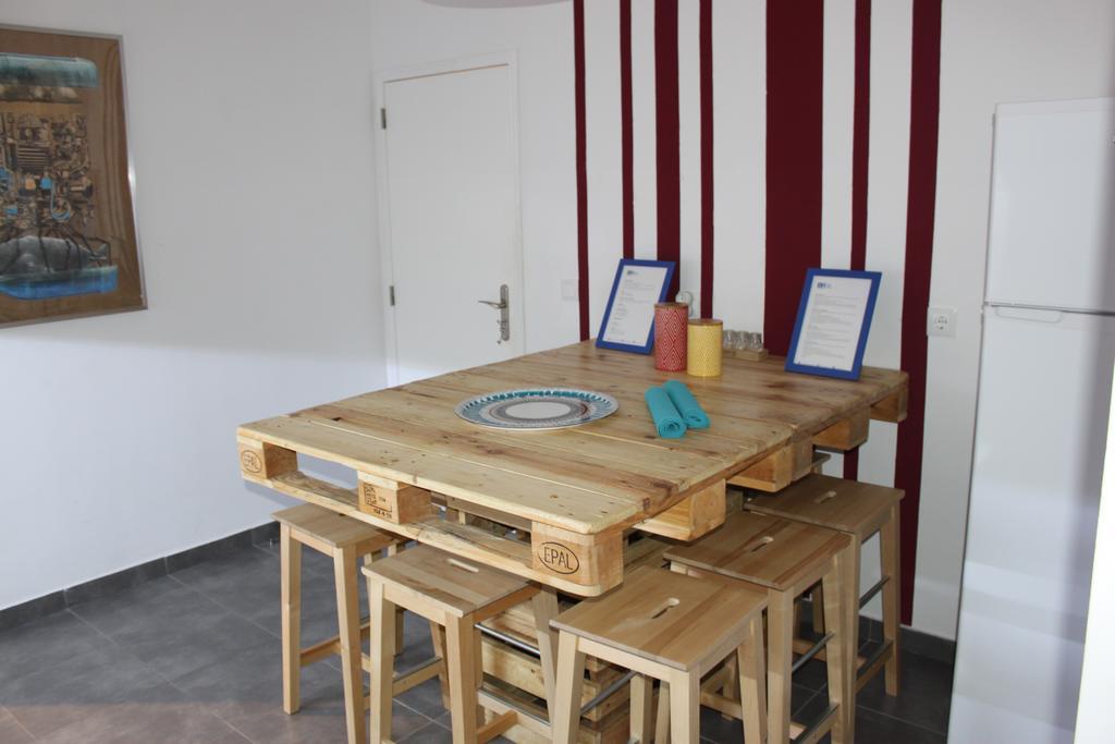 The Blue House - Saint Pauls Apartment Lisbon Room photo